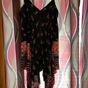 Strap handkerchief style size L